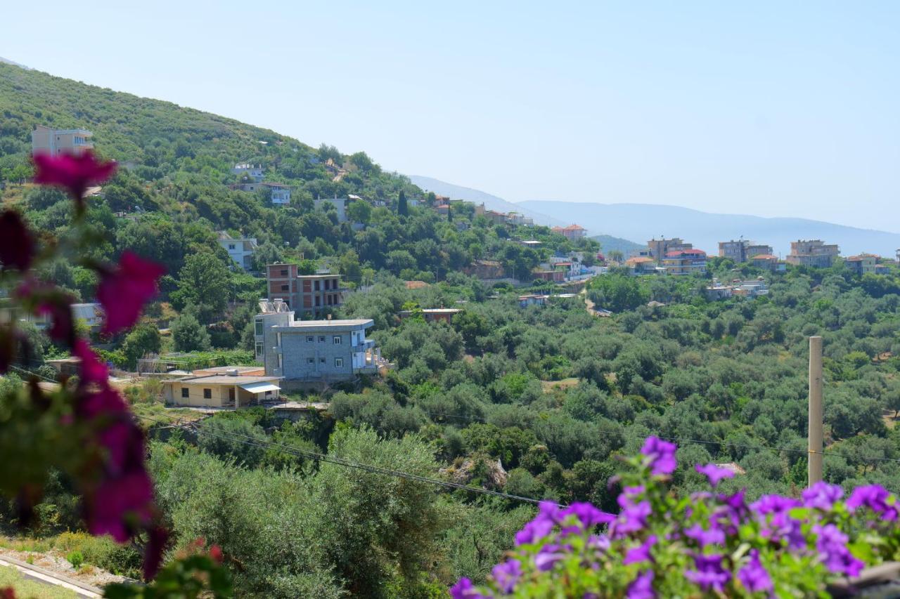 Vila Panorama Piqeras Bed & Breakfast Dış mekan fotoğraf