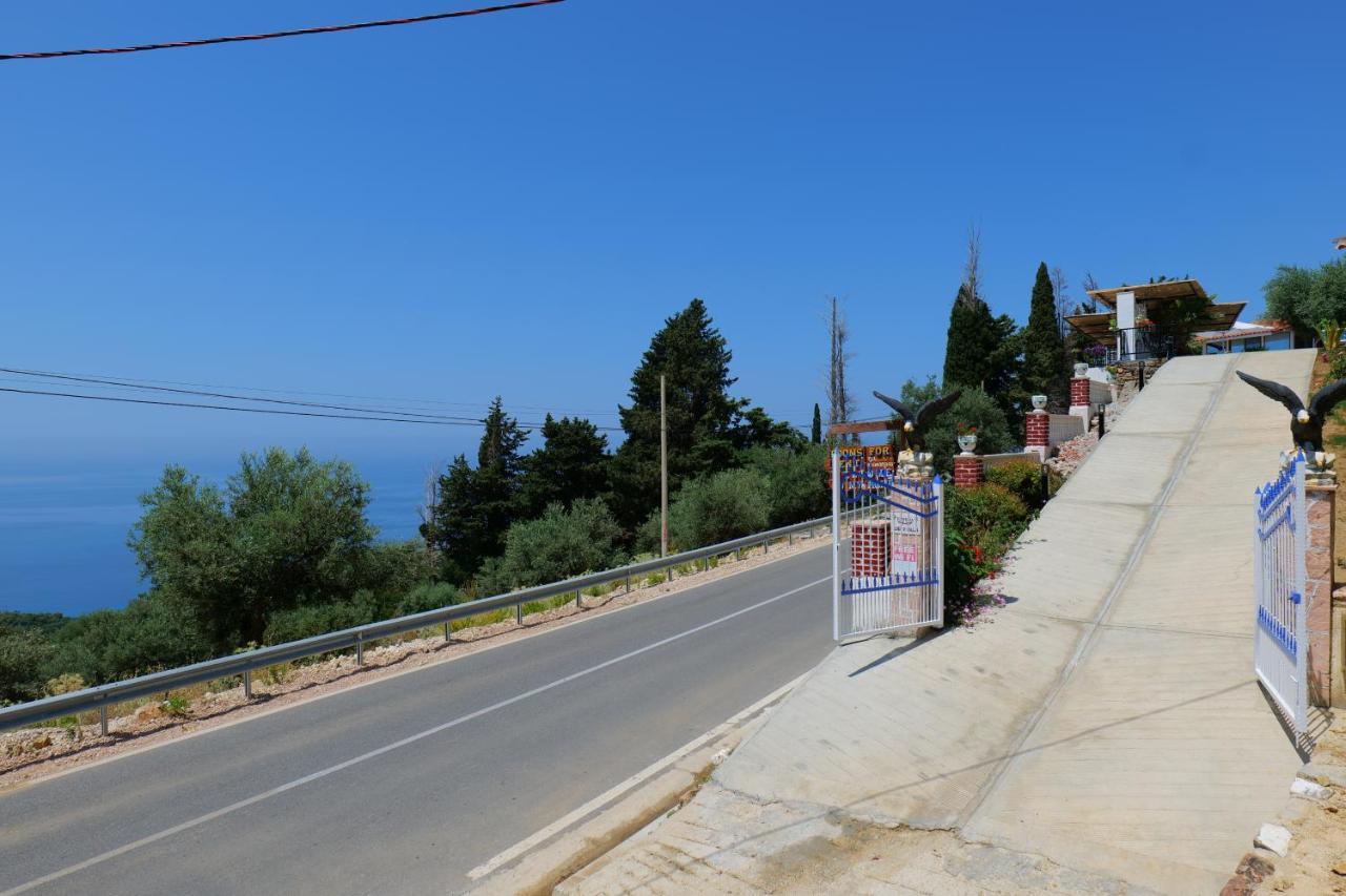 Vila Panorama Piqeras Bed & Breakfast Dış mekan fotoğraf