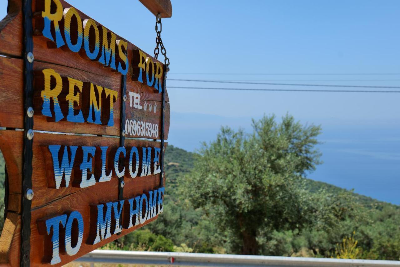 Vila Panorama Piqeras Bed & Breakfast Dış mekan fotoğraf
