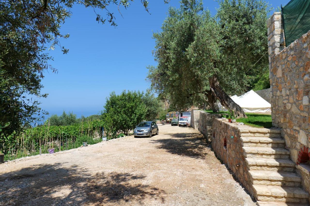 Vila Panorama Piqeras Bed & Breakfast Dış mekan fotoğraf